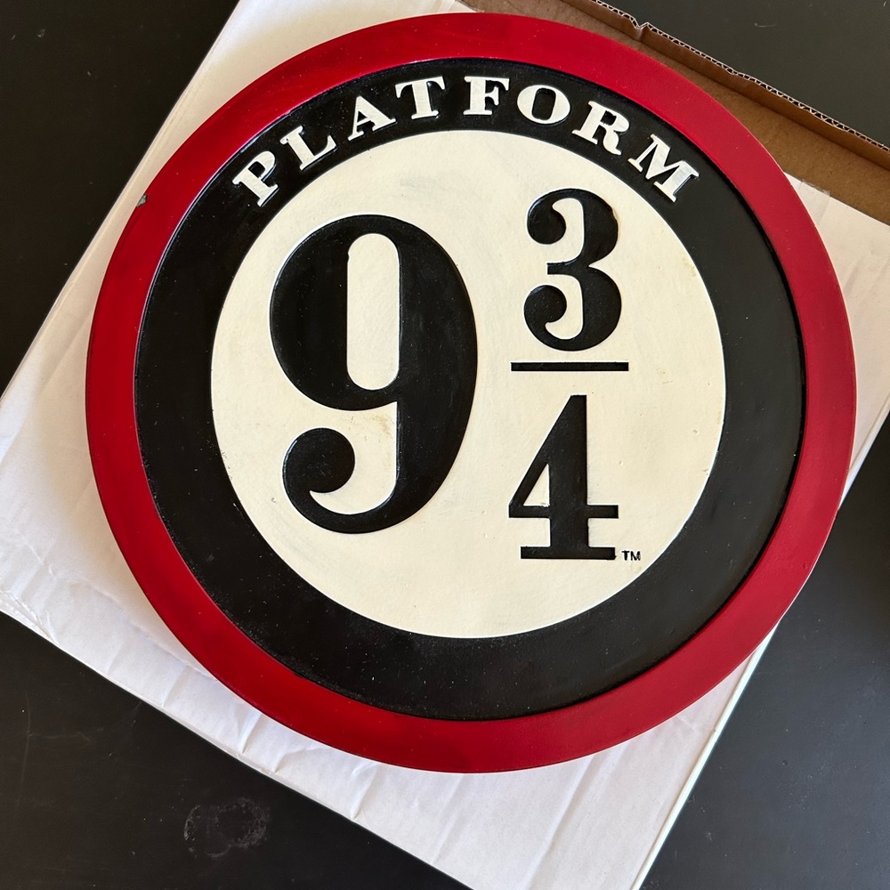 Harry Potter nine and three quarters sign